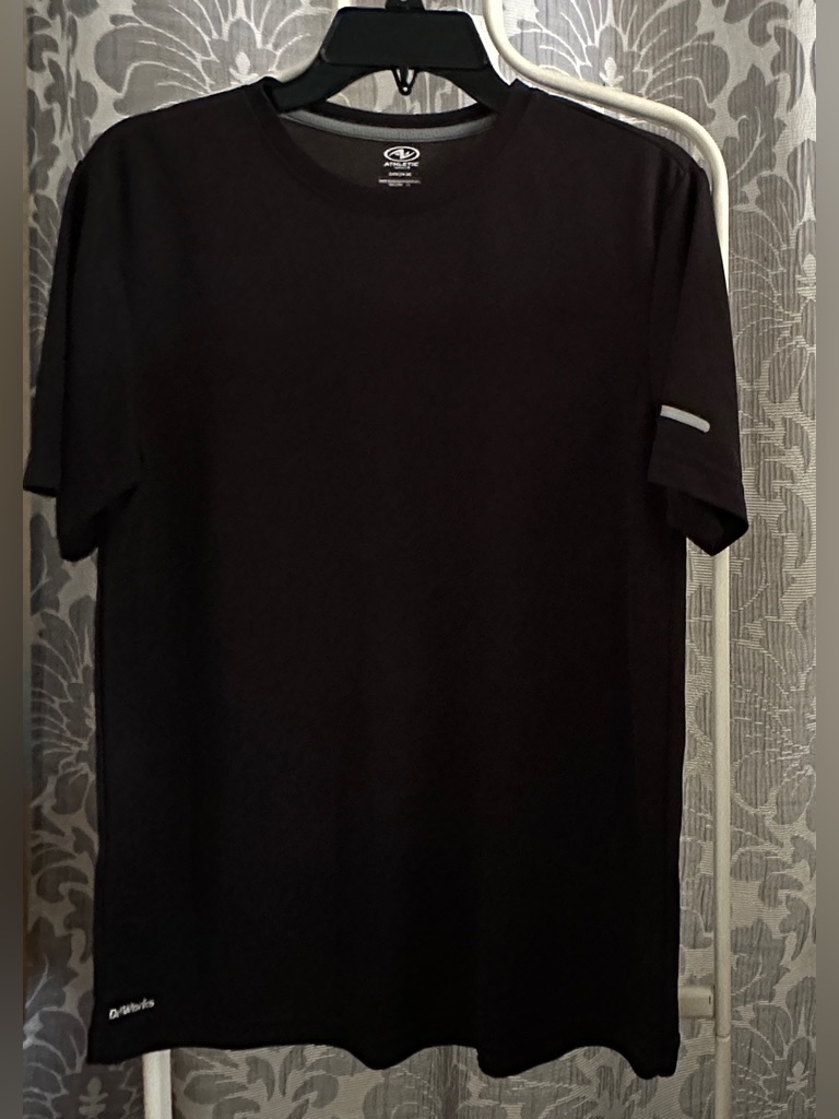Athletic Works Men's T-Shirt Size S (34-36)